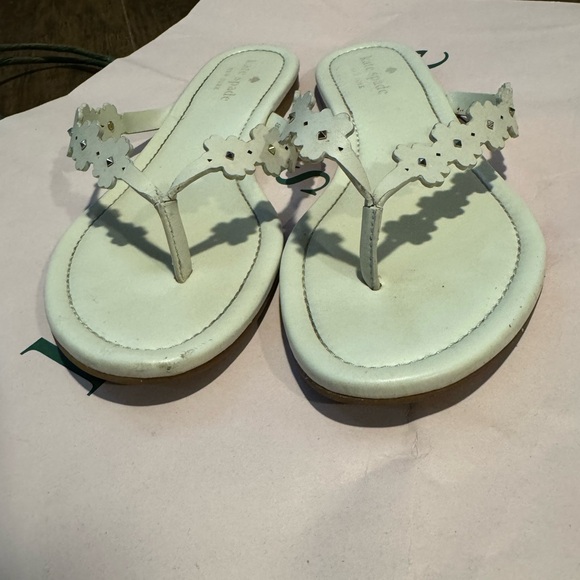 Kate Spade Daisy Sandal - Picture 3 of 4